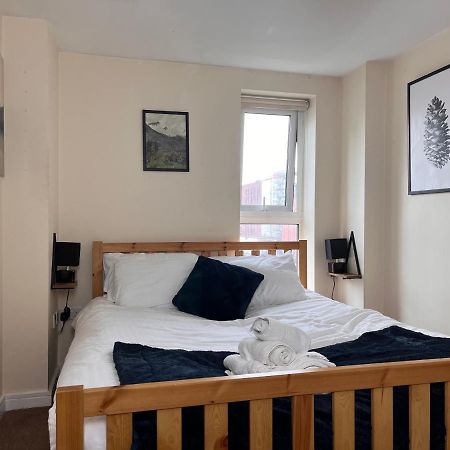 City View Spacious 2 Bed Apartment 2 Bathrooms Manchester Eksteriør billede